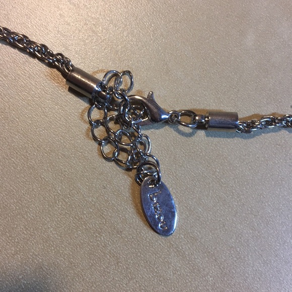 4FOR15$ | BIZOU Silver Long Chained Knot Necklace - Picture 7 of 7